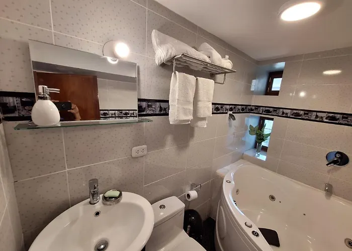 Luxury Refuge With Jacuzzi And Epic Views Casa de férias *