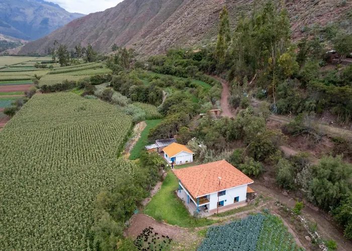 Casa de férias Luxury Refuge With Jacuzzi And Epic Views Huayllabamba